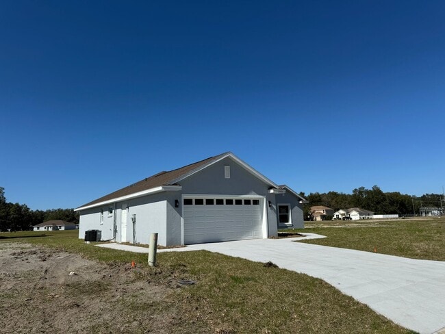 property at 2793 SE 75th Blvd