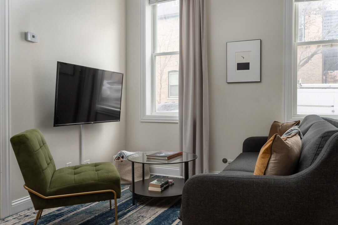 846 N Hermitage Ave, Unit SI ID1379013P in Chicago, IL - Building Photo