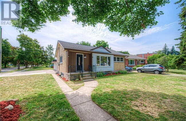 169 Bruce St in Kitchener, ON - Building Photo - Building Photo