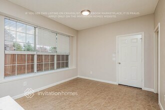 10313 Napa Valley Dr in Frisco, TX - Foto de edificio - Building Photo