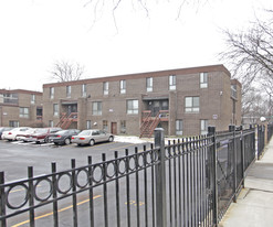 Neighborhood Commons Cooperative in Chicago, IL - Foto de edificio - Building Photo