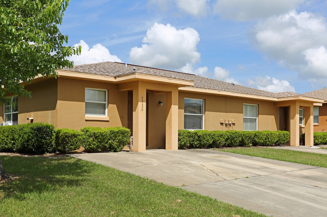 Landfair Homes in Ocala, FL - Building Photo