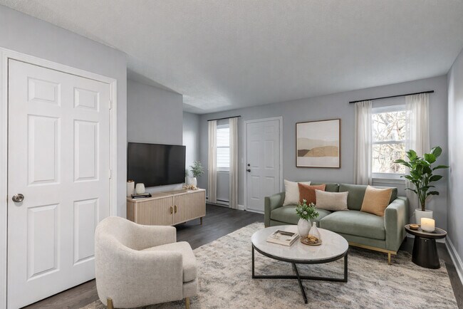 Toll Gate Estates in Groton, CT - Building Photo - Building Photo