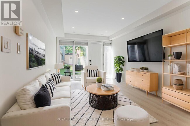 108 Balfour Ave in Toronto, ON - Building Photo - Building Photo