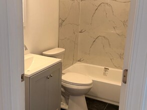 1713 S 18th St in Philadelphia, PA - Foto de edificio - Building Photo