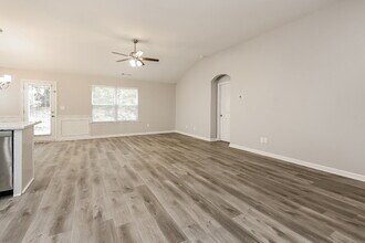 131 Renford Rd in Ball Ground, GA - Building Photo - Building Photo