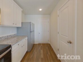 4012 Reinfield Dr in Inman, SC - Building Photo - Building Photo