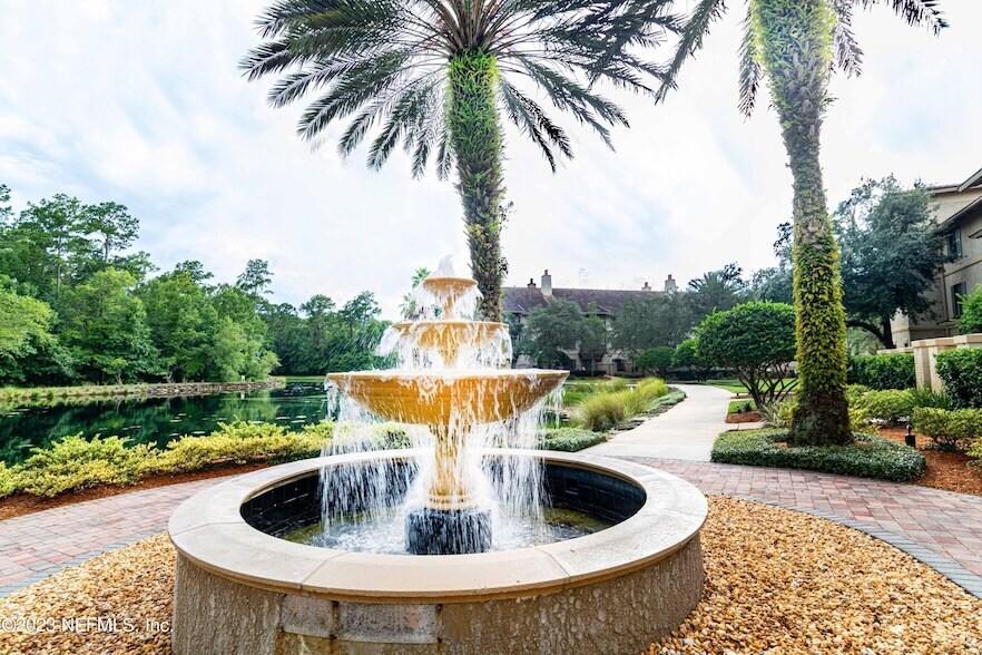 945 Registry Blvd, Unit 212 in St. Augustine, FL - Building Photo