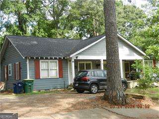396 Pinecrest Dr