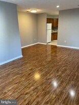 8736 Cumbria Ct in Fort Washington, MD - Building Photo