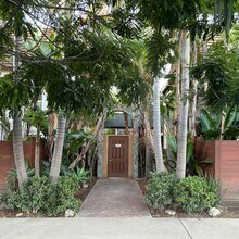 2205 1/2 Grand Ave in San Diego, CA - Building Photo - Building Photo