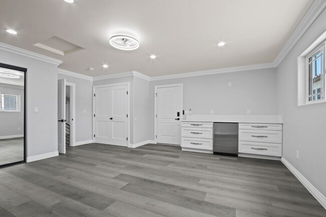 536 Short St in Inglewood, CA - Foto de edificio - Building Photo