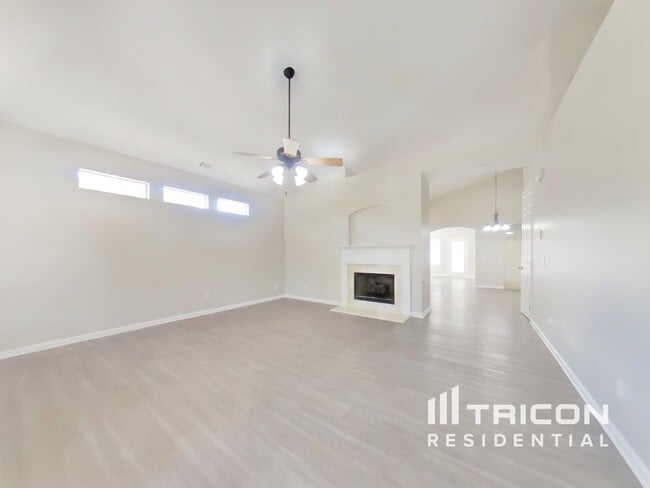 542 Anglewood Trace in Stockbridge, GA - Building Photo - Building Photo