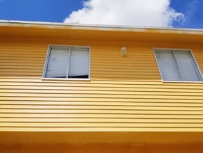 177 NE 12th Ave in Homestead, FL - Building Photo - Building Photo