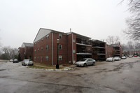 Sheldrake Apartments in Wayne, PA - Foto de edificio - Building Photo