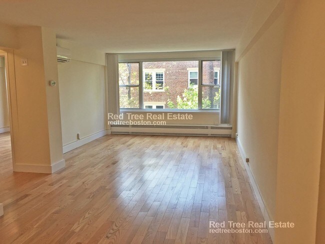 1440 Beacon St in Brookline, MA - Building Photo - Building Photo