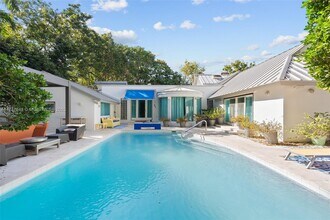 3950 Hardie Ave in Miami, FL - Building Photo - Building Photo