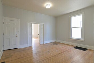 532 S 30th St in Omaha, NE - Building Photo - Building Photo