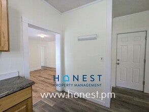 30 Gage St in Augusta, ME - Building Photo - Building Photo