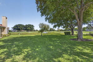 259 Old Meadow Way in Palm Beach Gardens, FL - Building Photo - Building Photo