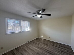 209 W Mcaden St in Graham, NC - Building Photo - Building Photo