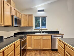 2631 John St in Juneau, AK - Building Photo - Building Photo