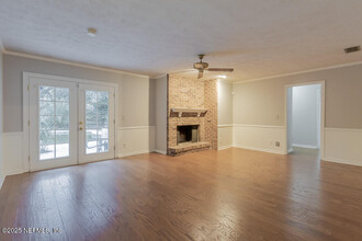 5430 Woodwind Terrace in Jacksonville, FL - Building Photo - Building Photo