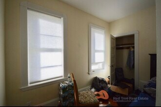 756 Saratoga St, Unit 756 Saratoga st East Bost in Boston, MA - Foto de edificio - Building Photo