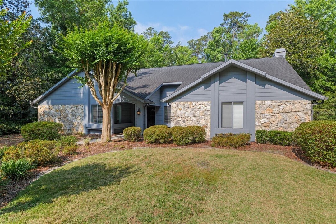 1012 NW 45th Ter in Gainesville, FL - Building Photo