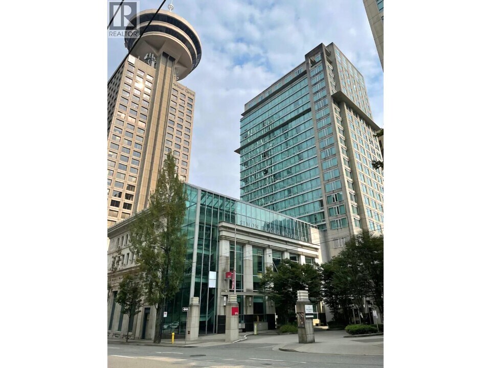 438 Seymour St in Vancouver, BC - Building Photo