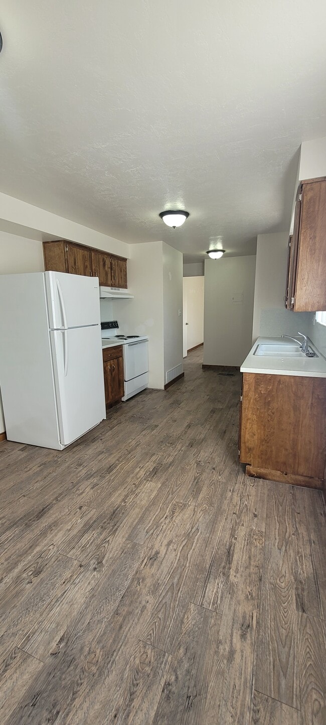 property at 320 Ashland Dr
