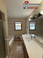 6580 N 73rd St in Milwaukee, WI - Building Photo - Building Photo