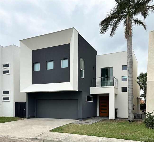 28 N 43rd St