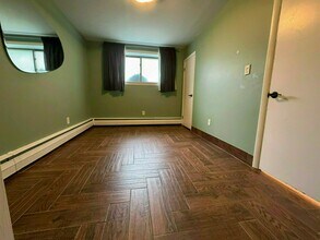 53A Saint Paul St, Unit 3 in Brookline, MA - Building Photo - Building Photo