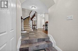 128 Lanark Ave in Ottawa, ON - Building Photo - Building Photo