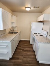 19864 Gas Point Rd in Cottonwood, CA - Building Photo - Building Photo