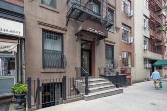 147 e 90 Street in New York, NY - Foto de edificio - Building Photo