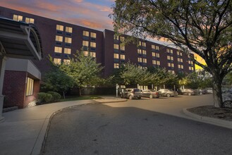 Waterside Apartments in Philadelphia, PA - Building Photo - Building Photo