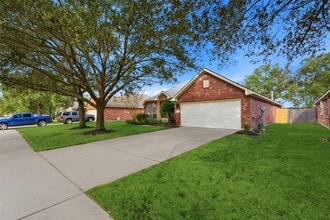 17706 Windsor Grove Ln in Houston, TX - Building Photo - Building Photo