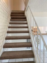 597 Paseo La Perla in Thousand Oaks, CA - Building Photo - Building Photo