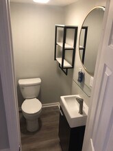 108 Clinton St, Unit 1 in Saratoga Springs, NY - Foto de edificio - Building Photo