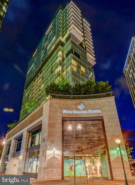 300 International Drive