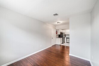 316-1301-3-324 Jefferson St in Newark, NJ - Building Photo - Building Photo