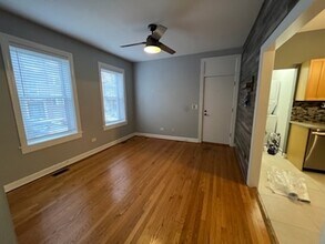 2008 W Warner Ave in Chicago, IL - Building Photo - Building Photo