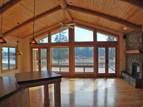 16727 Pony Express Way in Bend, OR - Building Photo - Building Photo