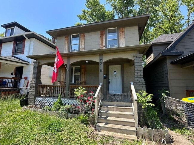 property at 2316 Spruce Ave