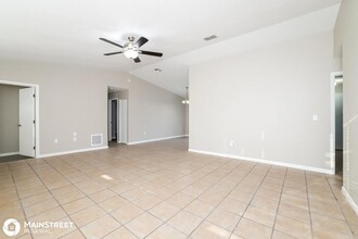 901 Naples Way in Kissimmee, FL - Building Photo - Building Photo