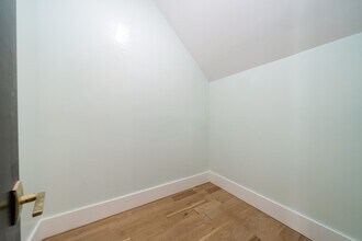 541 Newark Ave in Jersey City, NJ - Building Photo - Building Photo