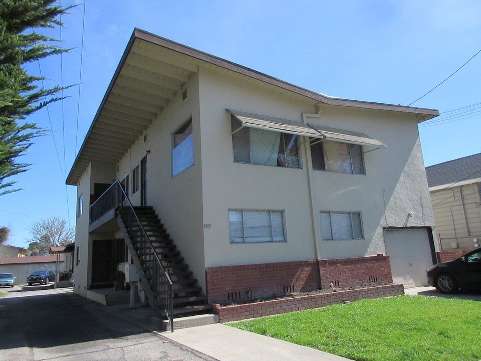 132 Campbell St in Santa Cruz, CA - Building Photo