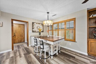 1503 Calle Hermosa in Bakersfield, CA - Building Photo - Building Photo